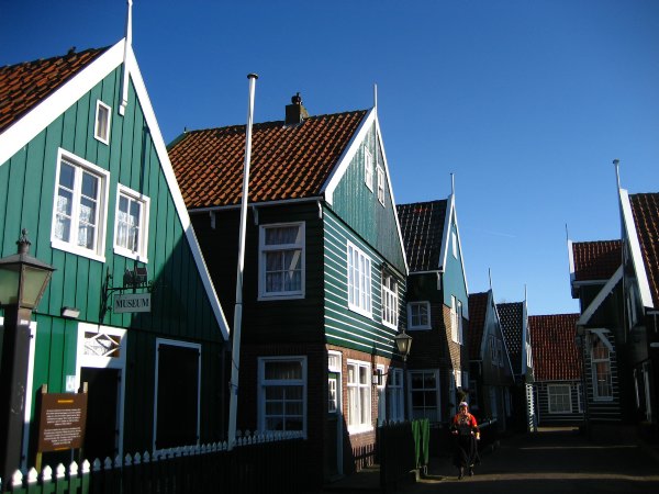 Marken