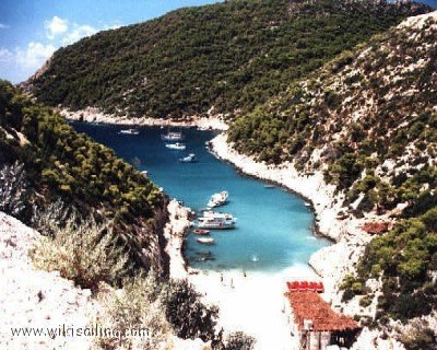 Baie de Porto Vromi, Navagio (Zante)