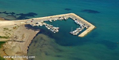 Astrakaris (Astrakeri) marina (Corfou)