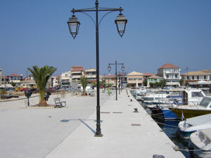 Port Lefkada ville (Leucade)