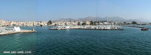 Port Aegina (N. Aeginia) (Grèce)