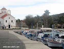 Port Ay Yeoryios (Grèce)