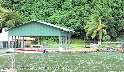 Baie de Faie (Huahine Nui) (I. sous Vent)