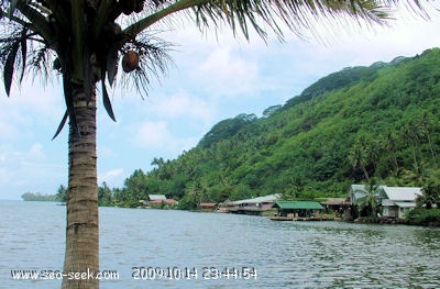 Baie de Faie (Huahine Nui) (I. sous Vent)