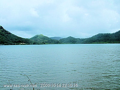 Baie de Haapu (Huahine Iti) (I. Sous Vent)