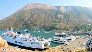 Vulcano Porto di Levante