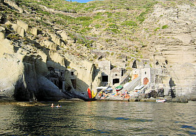 Cala di Pollara (Salina)