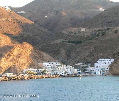 Port Ag. Nikolaos (Anafi) (Greece)