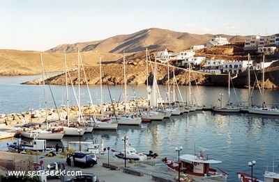 Port Loutra (Kythnos) (Greece)