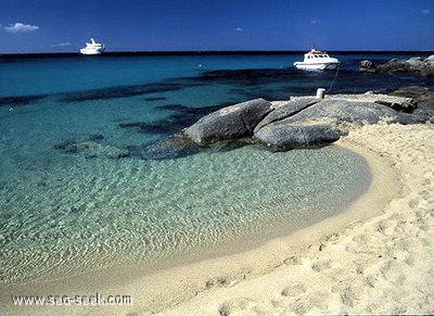 Ormos Ayios Prokopios (Naxos) (Greece)