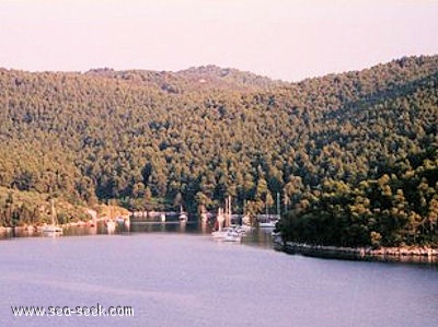 Port Agnontas (SKopelos) (Greece)