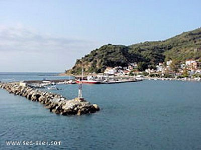 Port Loutraki (Skopelos) (Greece)