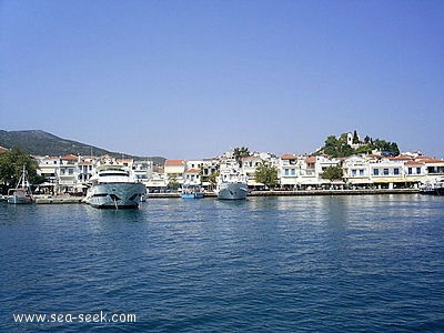 Port Skiathos (Skiathos) (Greece)