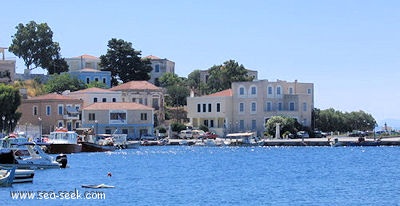 Port Mandraki (Oinoussa) (Greece)