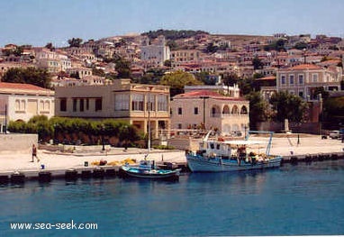 Port Mandraki (Oinoussa) (Greece)