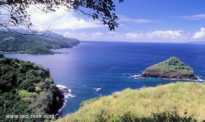 Baie de Atuona (Hiva Oa) (Marquises)