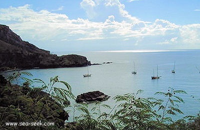 Baie de Hakahetau (Ua Pou) (Marquises)