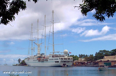 Port Fare (Huahine Nui) (I. Sous Vent)