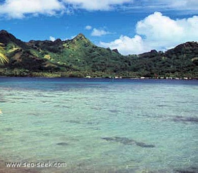 Baie de Maroe (Huahine Iti) (I. Sous Vent)