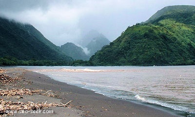 Baie de Tautira (Tahiti) (I. Société)