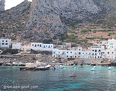 Cala Dogana (Levanzo)