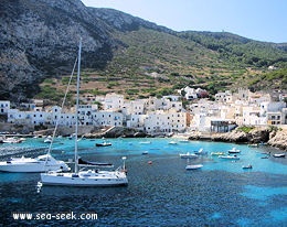 Cala Dogana (Levanzo)