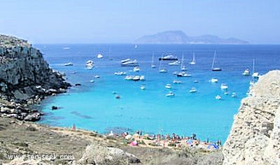 Cala Rossa (Favignana)