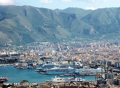 Porto di Palermo (Sicilia)