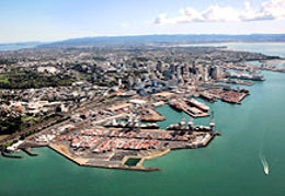 Auckland harbour  (N. Zealand)