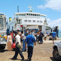 Nabouwalu  port (Vanua Levu)