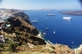 Port Thera (Fira) (Santorin) (Greece)