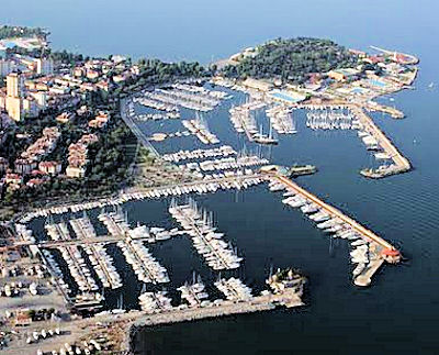 Fernebahçe et Setur Kalamis marinas (marmara denizi)