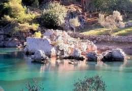 Ruin Bay (Cleopatra's Hamami) (Manastir Köyü)