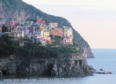 Porticciolo di Riomaggiore