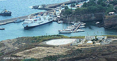 Cala Rossano (Porto Nuovo) Ventotene