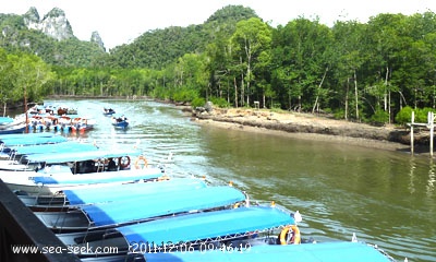 Hole in the Wall Kilim river (Langkawi)