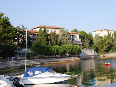 Port Oltra Ankaran