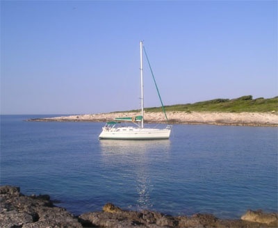 Uvala Kardovan Jerolim Pakleni