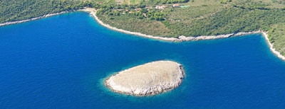 Uvala Vlaka S Klement Pakleni