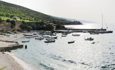 Luka Pitavska Plaza Zavala Hvar