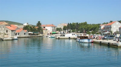 Luka Sucuraj Hvar