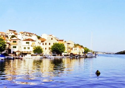 Luka Zaton Sibenik