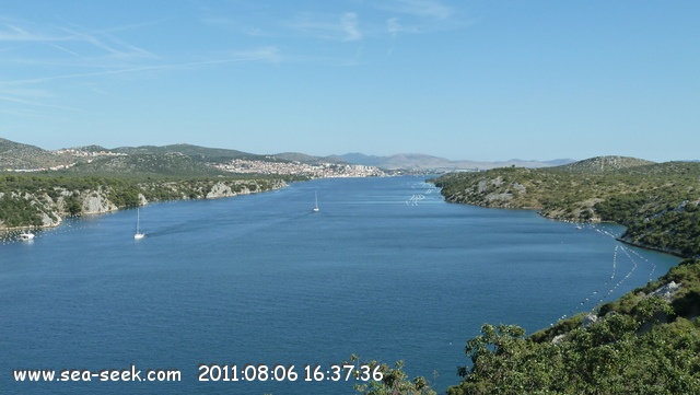 Krka river   Pruklansko Jezero