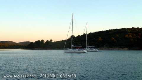 Luka Rasline P Jezero