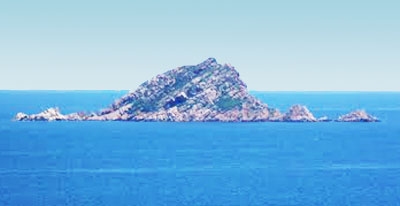 Isolotto Molarotto e scoglie Cervi (Sardaigne)