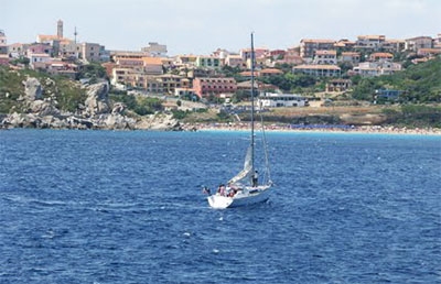 Spiaggia Rena Bianca (Sardegna)