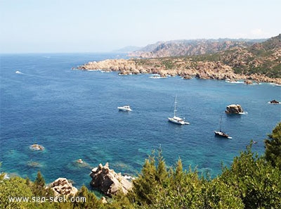 Cala Tinnari (I Rossa Sardegna)