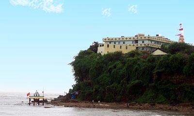 Kotada Bluff (W India)