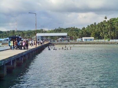 Teluk Dalam harbour (S Nias)