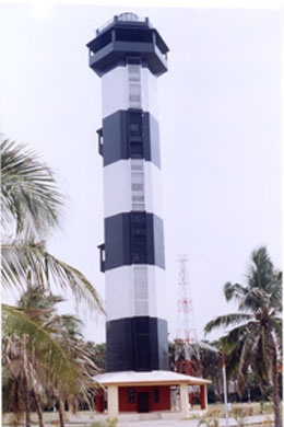 Pondicherry lighthouse (E India)